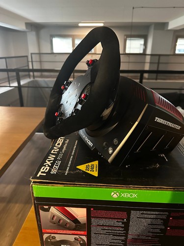 Thrustmaster racer - ts-xw,