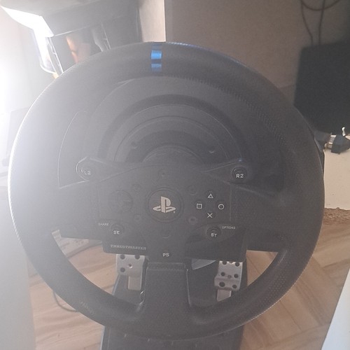 Thrustmaster volante t300rs - thrustmaster,